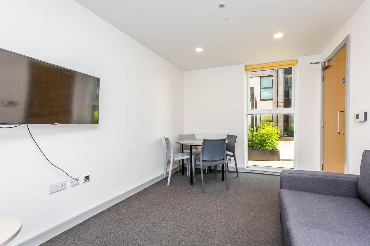 לינקולן Ensuite Room With Shared Kitchen, Close To Centre מראה חיצוני תמונה